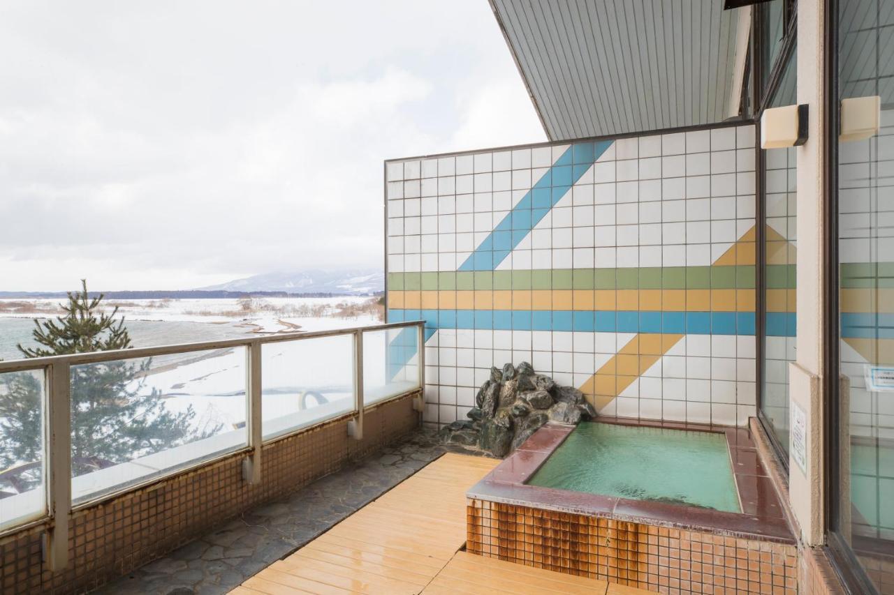 Lakeside Banko Hotel Inawashiro Bagian luar foto