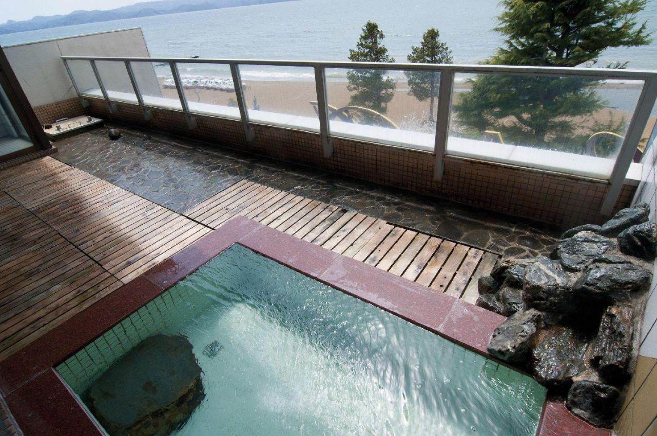 Lakeside Banko Hotel Inawashiro Bagian luar foto