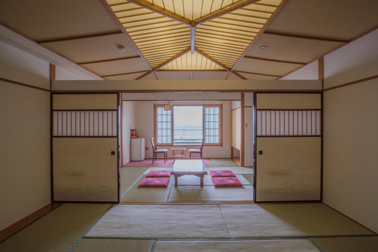 Lakeside Banko Hotel Inawashiro Bagian luar foto