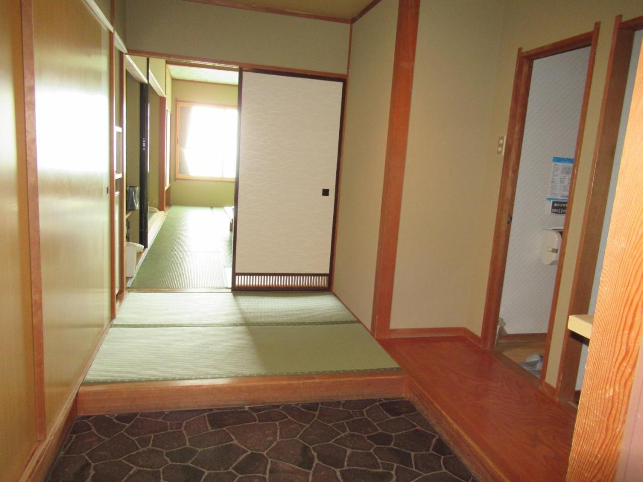 Lakeside Banko Hotel Inawashiro Bagian luar foto